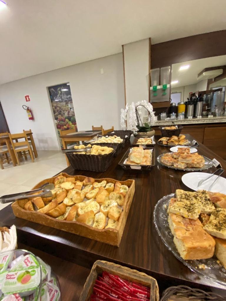 Hotel Rota Do Sol Патросиньо Екстериор снимка